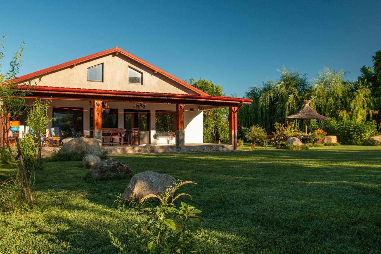 Vila La Livada Greci Exteriér fotografie